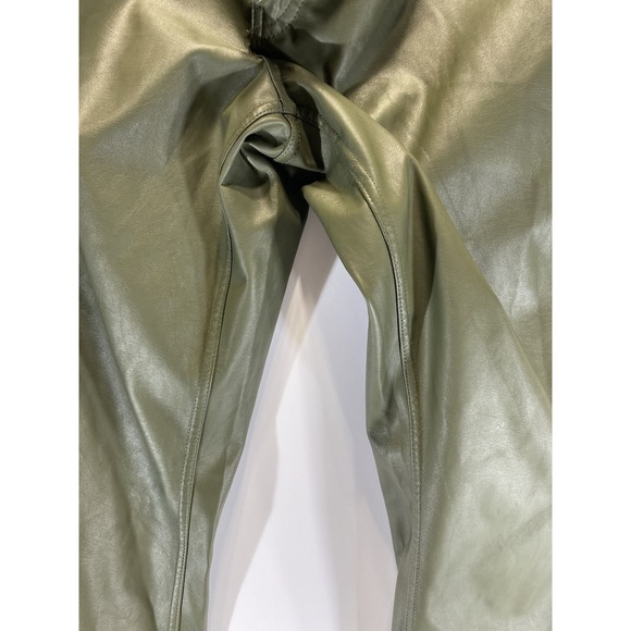 Wild Fable Faux Leather Low Rise Flare Pants Olive Green Size 12 Women's - Picture 4 of 8